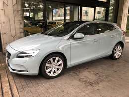 日常からレジャーまで幅広く活躍するハッチバックのお車です。
