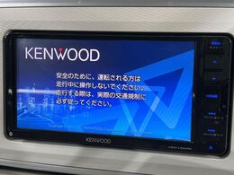 【ナビゲーション】目的地までしっかり案内してくれる使いやすいナビ。Bluetooth接続すればお持ちのスマホやMP3プレイヤーの音楽を再生可能！毎日の運転がさらに楽しくなります！！