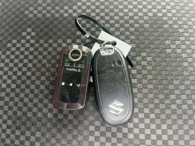 冬に嬉しいエンジンスターター付き！