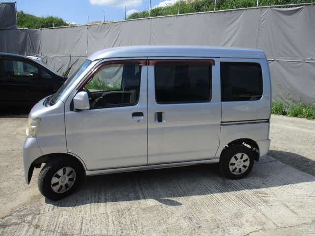 ポリッシャー仕上げ！！是非車両確認にお越しくださいませ♪
