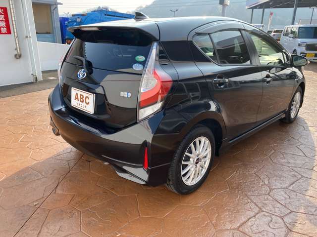 月々1万円からの安心定額カーリースも取り扱いしております。車検・自動車税・メンテナンス(オイル交換など)が全て込みなので、毎月の維持費も楽々です。詳細は当店までお問い合わせください。