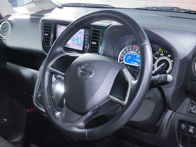 装備充実☆禁煙車☆電動スライドドア☆アラウンドビューカメラ☆スマートキー☆ETC☆フルセグナビ☆Bluetooth☆