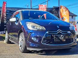 アクティブシティブレーキ　社外メモリーナビ　ワンセグ　純正17インチアルミホイール　ETC　ドライブレコーダー　クルーズコントロール　パドルシフト　オートライト