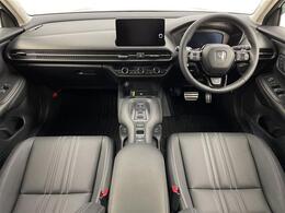 【インパネ全体】全方位で視界が広く、高い目線で運転もしやすいです！