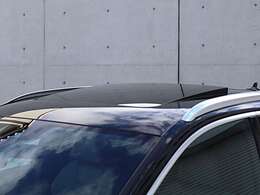 ●サンルーフ！高級車には欠かせません。