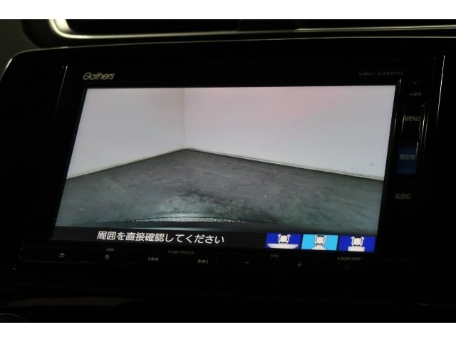 ◆◆バックカメラの画像です。車庫入れの安心感がアップしますね☆