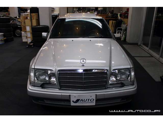 メルセデス・ベンツ Eクラス E500-LIMITED Final Model 1994年