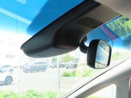 お車をお探しのお客様、ご購入までの流れや疑問点など一つ一つ丁寧にご説明させていただきます。　お客様にご納得頂ける一台を一緒にお探しさせて頂ますので、当店へ是非どうぞ！