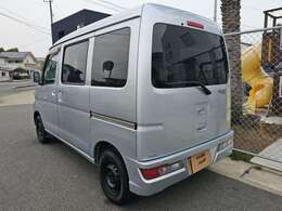 内外装気になるキズや損傷も無く比較的状態は良好です♪