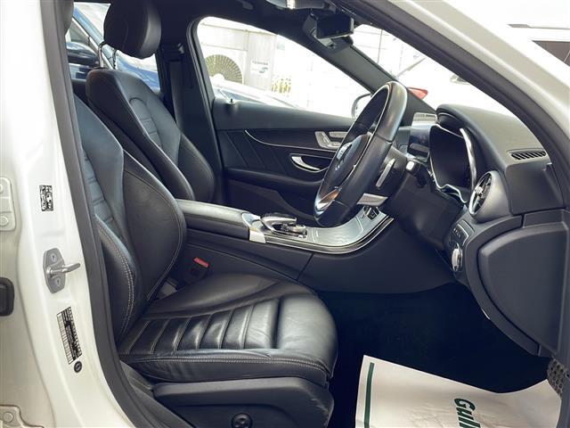 みなさまのお車選びのお手伝いをさせてください！スタッフ一同心よりご来店、お問い合わせをお待ちしております！