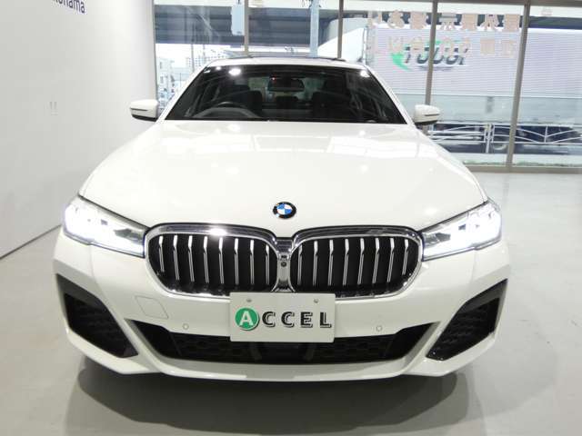 PHEVモデルであっても、BMWらしい駆けぬける歓びは失いません！