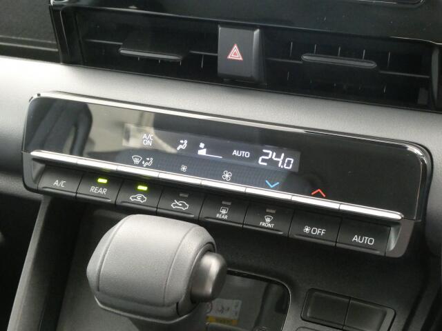 オートエアコン、ワンタッチで快適空間☆★