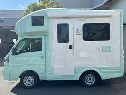 車体色：アイスグリーン（10万円）。その他オプション（計51万円）搭載済みの新車未登録車両となります！