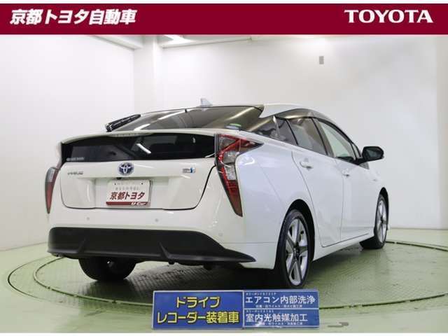 自動車保険も当社にお任せ下さい！お客様にとって最適なプランをご提案させて頂きます！この機会に保険を見直してみませんか？