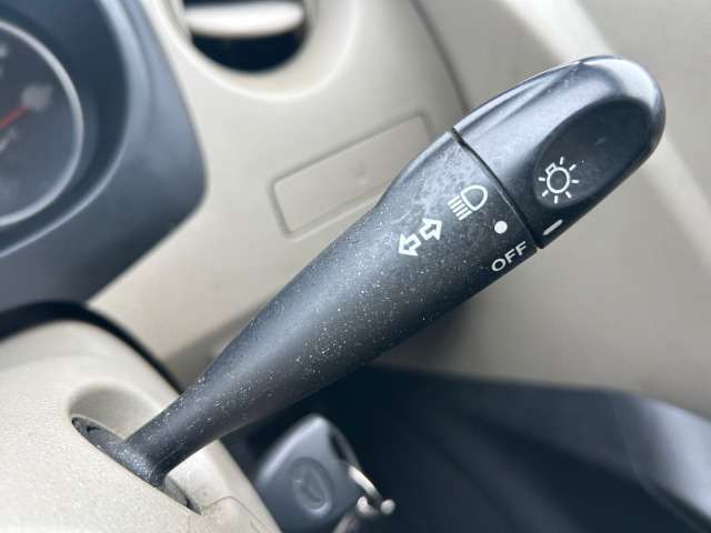 中古車販売　オーシャンデザイン　（株）LEV　愛知県一宮市今伊勢町馬寄字上高見7-1　木曽川インター降りて10分 定休日：月曜定休　　　営業時間：10時～19時