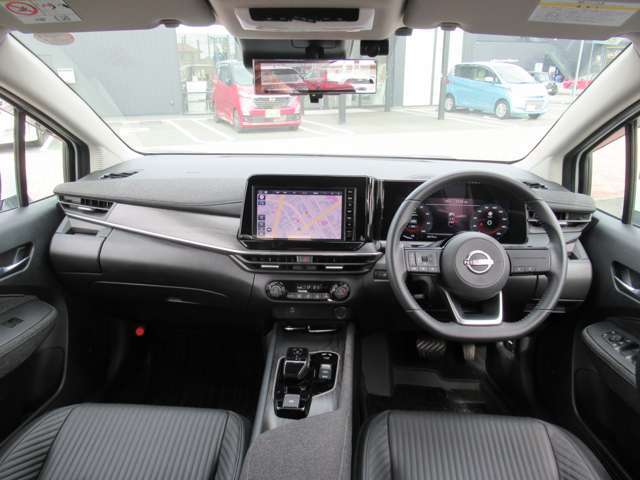 全国の日産自動車ディーラーでメンテナンスが受けられるので安心です