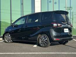ご成約頂いたお車は全車保証付で納車後も安心！有料オプションで長期保証をお選びいただくことも可能です。