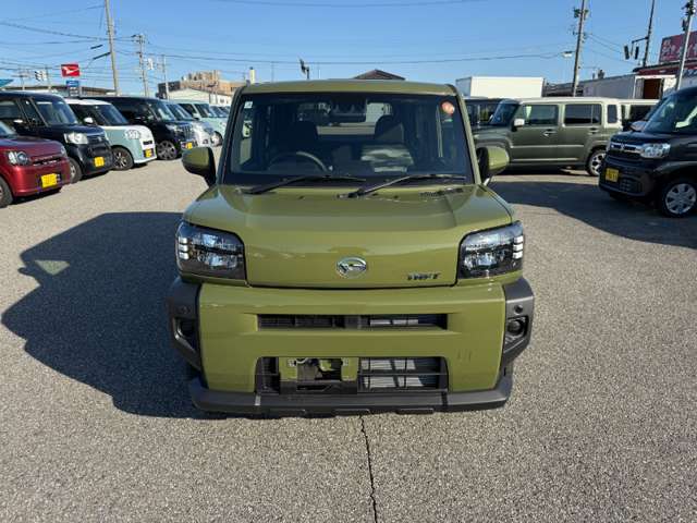 在庫数は約800台！！ 年間販売台数は約4000台！！ 大量販売・大量仕入で1台あたりのコストを削減しています！！