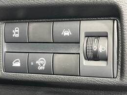 【パワースライドドア】スマートキーや運転席のスイッチでスライドドアの開閉が可能♪電動だから力を入れてドアを開ける必要が無く、小さいお子様でも、重い荷物を持っている時もラクに開け閉めできます♪