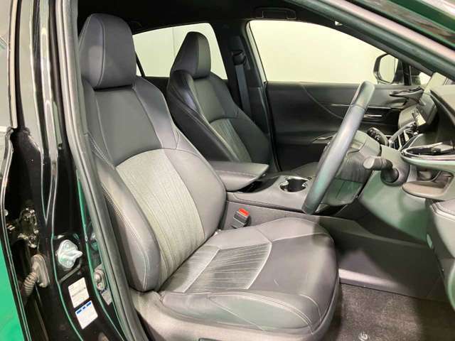 【フロントシート】運転席は必ず使用する部分ですので、座り心地が重要です★ぜひ一度ご体感下さい★