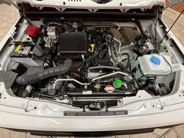 初年度登録より最長15年間加入可能！継続可能なロングランサポートサービス【GSワランティー】を完備。ご購入後も認証工場を