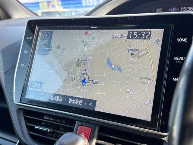 自社陸運局指定工場完備！国家資格車検検査員やメーカー資格1級を持った整備士による整備。ステレオ、エアコン等走行に関係のない所も不具合箇所があれば修理してお渡しいたします。