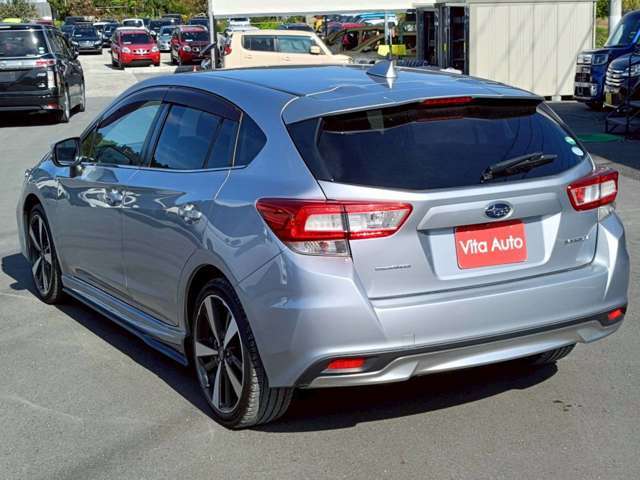 ローン実績500件以上！一括では難しくてもローンならどうですか？求めていた車のワンランク上の車でもローンで、月々の支払いが少なく出来れば手に入ります。