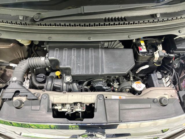 親切・丁寧な専門メカニックスタッフが応対！・車検・点検整備・事故等の修理などアフターサービスも安心。お車のカスタマイズもネクステージのサービススタッフまでご相談ください！