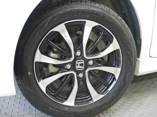 最新の入庫・販売情報などは当社ホームページhttp://www.carparco.comまで☆