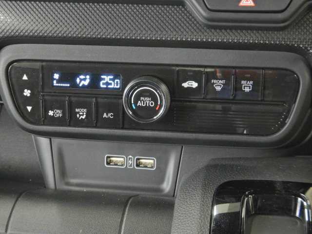 自社整備工場・板金工場完備☆国家資格取得済み整備士多数在籍しております！アフターサポートもお任せ下さい！