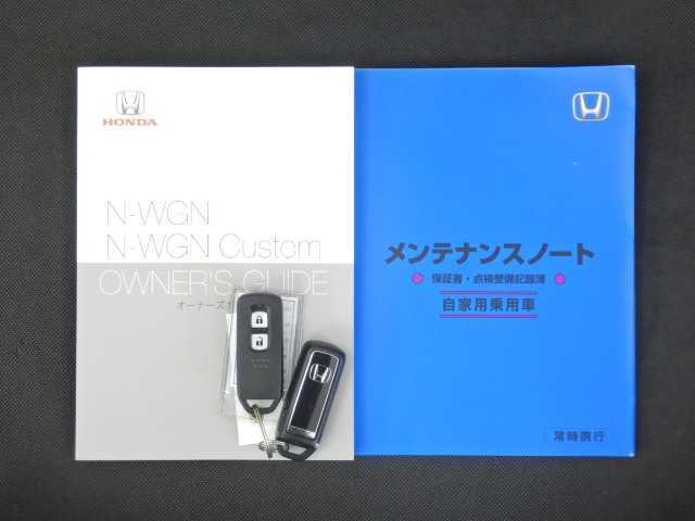 最新の入庫・販売情報などは当社ホームページhttp://www.carparco.comまで☆