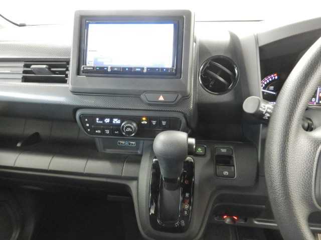 最新の入庫・販売情報などは当社ホームページhttp://www.carparco.comまで☆