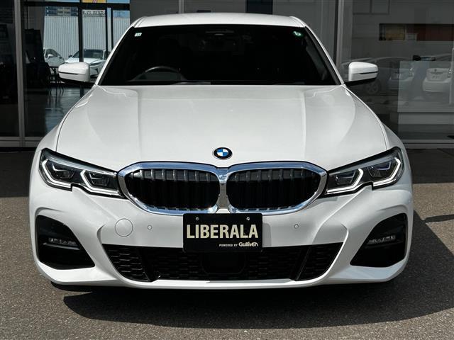 LIBERALA富山へようこそ。この度は当店のおクルマをご覧いただき有り難うございます。LIBERALA富山は北陸道の富山インターを降りて車で5分。41号線沿いにございます。