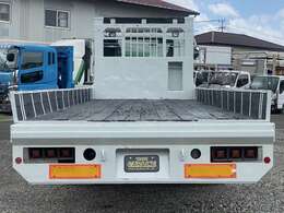 自社陸送便や、陸送手配も全力で対応させて頂きますのでご相談ください♪