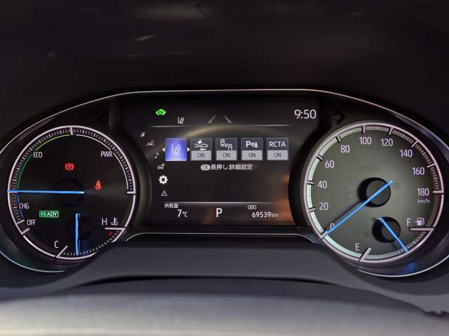 カーセブン札幌南店は「7」の看板が目印でございます！お気軽にご来店下さい！