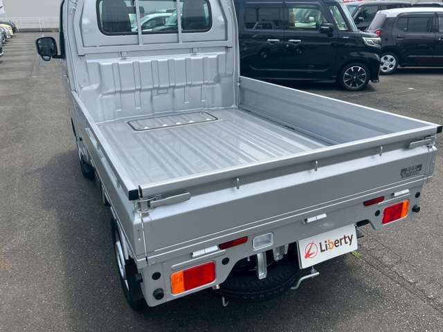 ☆新車の販売も可能です☆新車ご希望のお客様も是非当店にご相談下さいませ♪