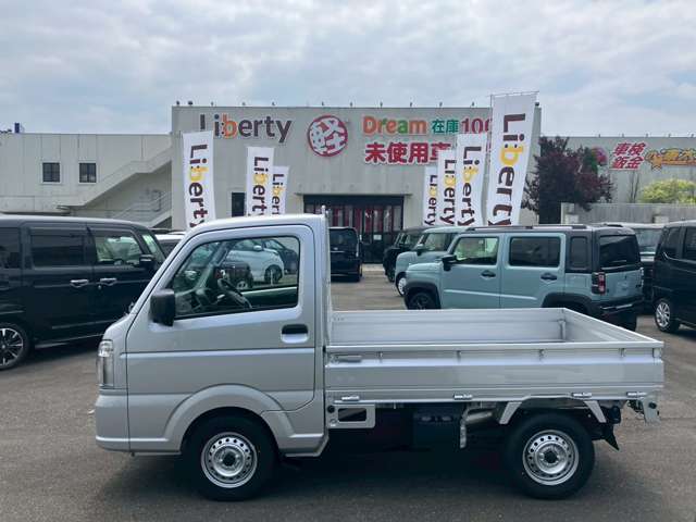 ☆当店は自動車損害保険の代理店です。もしものために自動車保険も当店におまかせ！☆任意保険の見直しも大歓迎です♪