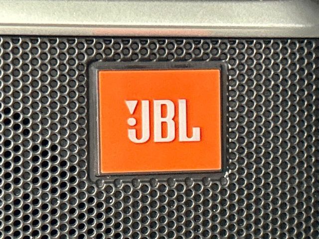 【JBLサウンドシステム付き純正ナビ】充実のナビ機能はもちろん、高度なチューニング能力が搭載されており、高音質な音楽をお楽しみいただけます♪