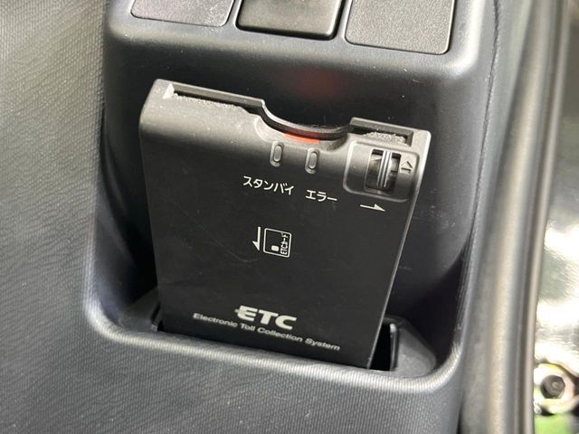 【ETC】高速道路の料金所をストレスなく通過！話題のスポットやサービスエリアに多い「スマートIC」利用時は必須のアイテムです。当店でセットアップを実施、ご納車当日からすぐにご利用いただけます！