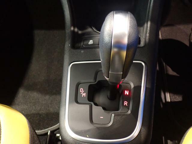 5速ASGトランスミッション搭載。マニュアルモードでは小気味よいシフトフィールによるドライブを楽しめます。