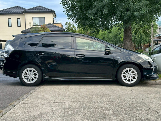 【ガラスコーティング】 当社では【ボディーガラスコーティング】も施工可能ですお車の艶が出て汚れにくく、お手入れも楽ちんですお気軽にスタッフまでお尋ね下さい