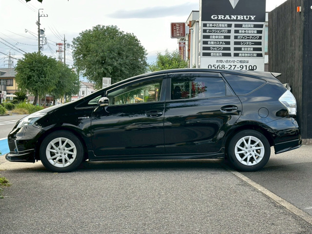 【レンタカー】 当社ではレンタカーの貸し出し・自動車の任意保険も行っておりますまた、レッカー牽引も可能ですので急なお引き取りも可能です