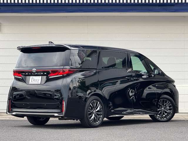 掲載車両以外にも対応可能です。ご希望のボディーカラー、グレード、装備やオプションをお聞かせ下さいませ。