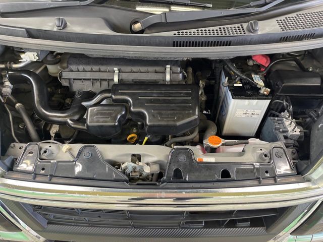 親切・丁寧な専門メカニックスタッフが応対！・車検・点検整備・事故等の修理などアフターサービスも安心。お車のカスタマイズもネクステージのサービススタッフまでご相談ください！