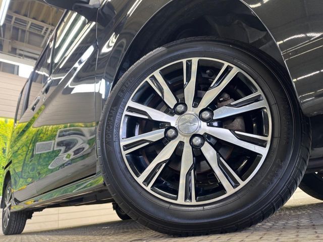 【純正14インチアルミホイール】外観にマッチした純正アルミホイールを装着しております。各種社外アルミホイールや、スタッドレスタイヤも取扱いしております。是非ご相談ください♪