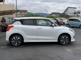 ☆ワンオーナー☆4WD☆全方位モニター付メモリーナビ☆フルセグ☆Bluetooth☆デュアルセンサーブレーキ☆アダプティブクルーズ☆LEDライト☆オートハイビーム☆ビルトインETC☆シートヒーター☆