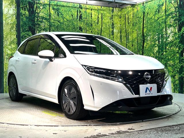 大好評のボディコーティング「弾スプラッシュコート」もご納車までに施工可能。通常のガラスコートと異なる、耐久年数6年の無機質ガラスコーティングが、ボディをキレイな状態に保ってくれます。