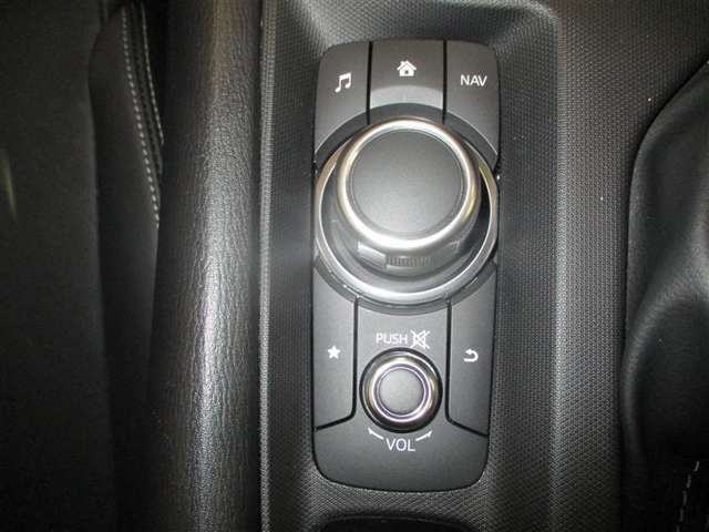 ネッツトヨタ三重株式会社では県内17店舗にてサービス工場を完備しています♪最寄りの店舗で車検や定期点検、オイル交換などお困りのことがあればぜひお立ち寄りください！