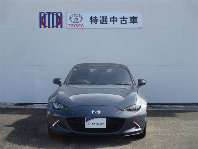 消費電力の少ないLEDヘッドライト装備しています♪デザイン性もよくとても明るいので、夜間の走行や悪天候の時でも安心して運転ができます！