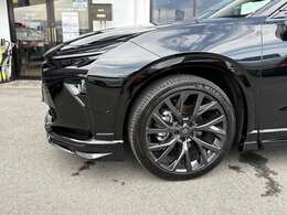 車検・修理・鈑金からドレスアップまで何でもご相談下さい。国家2級整備士がお客様の安全をお守りいたします。お車の御成約後の保証も充実しております。